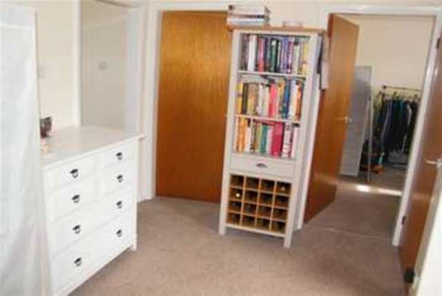  Image of 3 Bedroom Detached to rent at Bolton, BL3 4PB