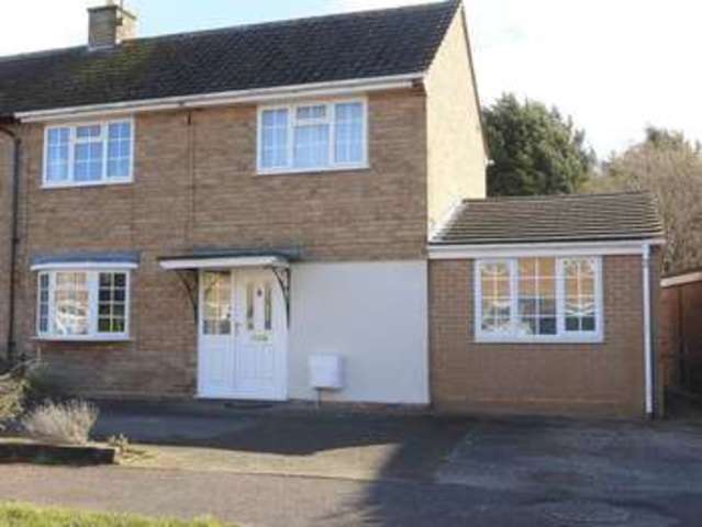  Image of 3 Bedroom Detached for sale at Arrow Crescent  Alcester, B49 6BE