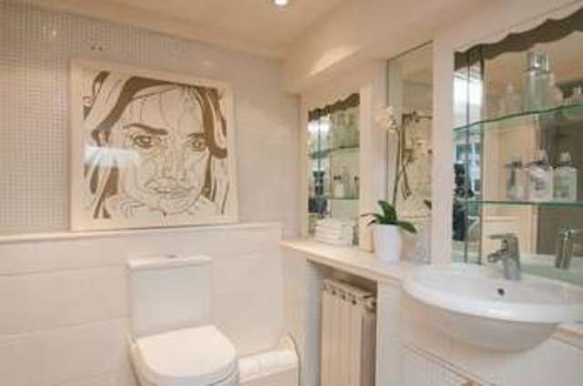  Image of 2 Bedroom Terraced for sale at Belvedere  Bath, BA1 5HR