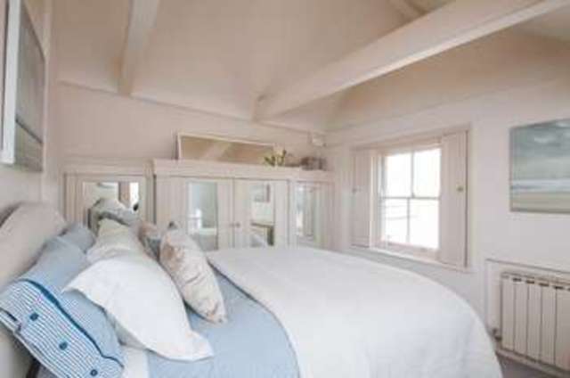  Image of 2 Bedroom Terraced for sale at Belvedere  Bath, BA1 5HR