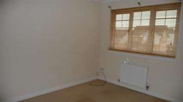  Image of 3 Bedroom Semi-Detached for sale at Blair Athol Wynd  Motherwell, ML1 4FT