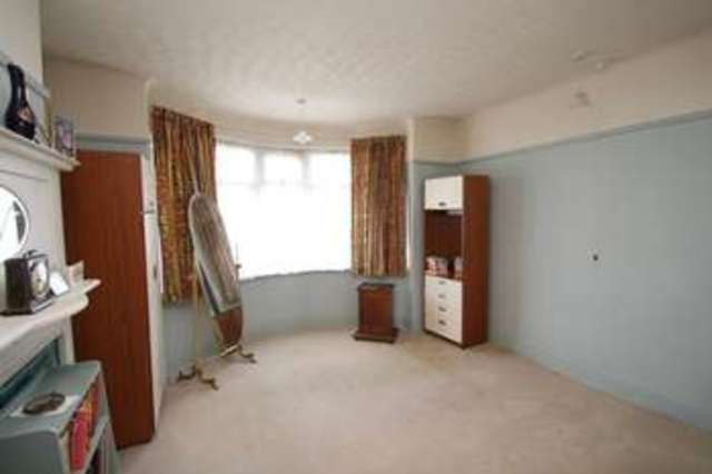  Image of 2 Bedroom Semi-Detached for sale at Christchurch Road  boscombe east, BH7 6BD