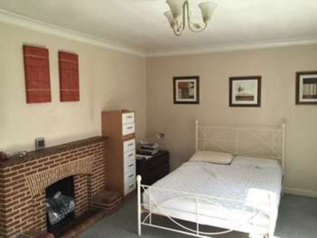  Image of House Share to rent at Bourne Road  Colchester, CO2 8RS
