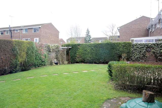  Image of 3 Bedroom Detached for sale at Braemar Turn  Hemel Hempstead, HP2 7QQ