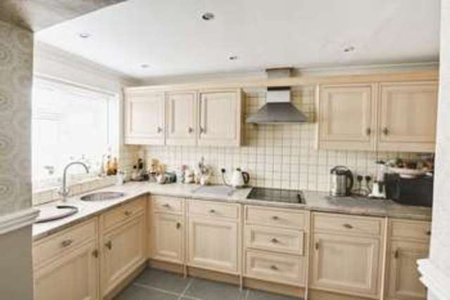  Image of 4 Bedroom Semi-Detached for sale at Broad Walk  Blackheath, SE3 8NQ