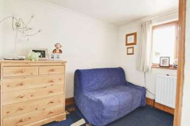  Image of 4 Bedroom Semi-Detached for sale at Broad Walk  Blackheath, SE3 8NQ