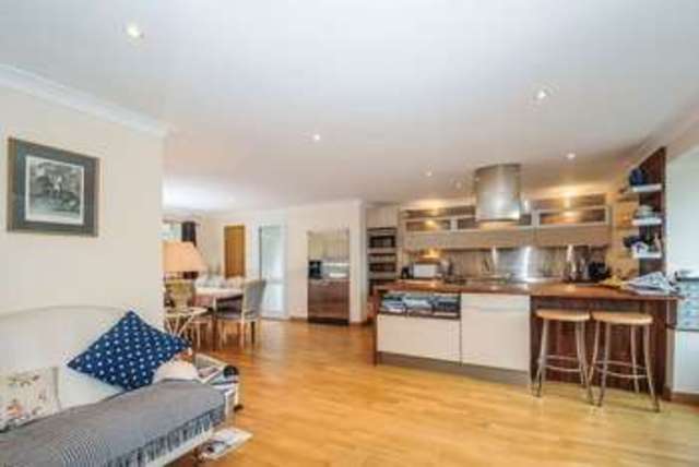  Image of 3 Bedroom Detached for sale at Broomhill  Chagford, TQ13 8DD