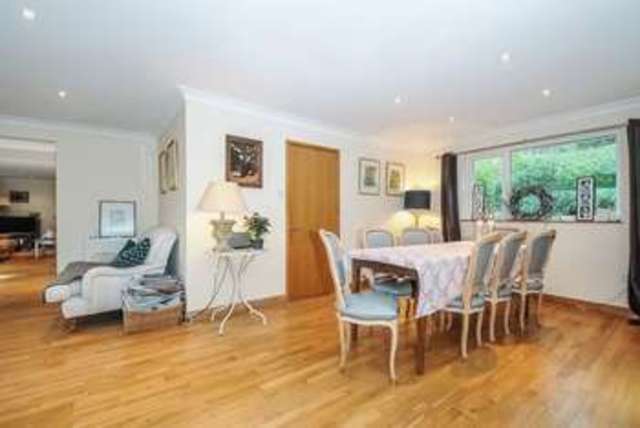  Image of 3 Bedroom Detached for sale at Broomhill  Chagford, TQ13 8DD
