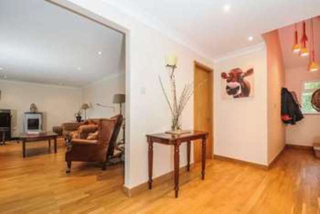  Image of 3 Bedroom Detached for sale at Broomhill  Chagford, TQ13 8DD