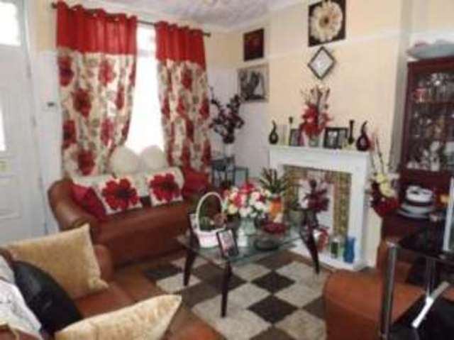  Image of 3 Bedroom Detached for sale at Wednesbury West Midlands Darlaston, WS10 8AX