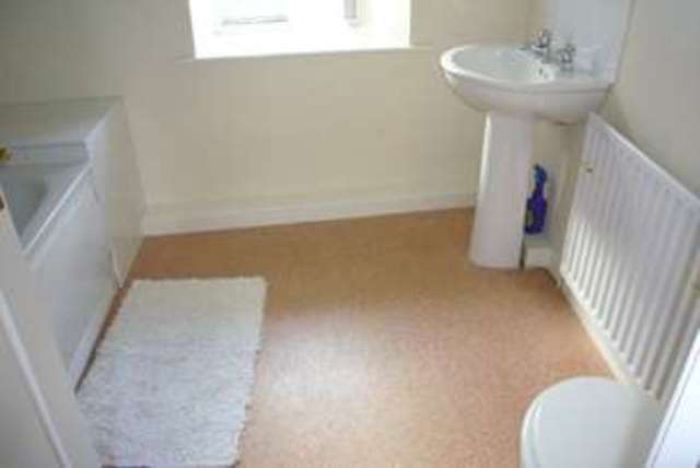  Image of 2 Bedroom Flat to rent at Kendal Kendal, LA9 4HP