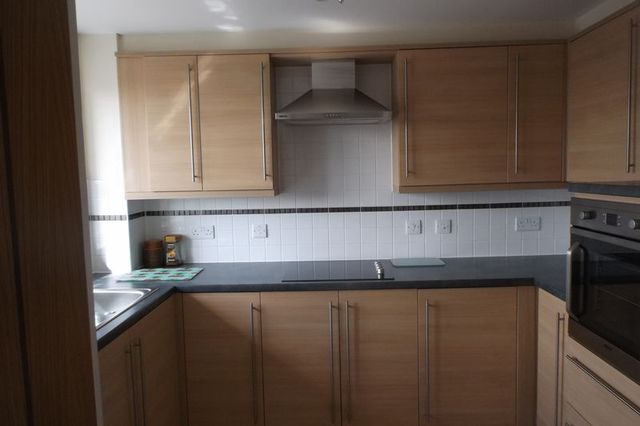  Image of 2 Bedroom Flat for sale at Sopwith Road  Eastleigh, SO50 5LN