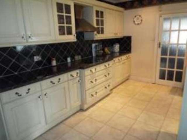  Image of 4 Bedroom Detached for sale at Bickenhill Solihull Bickenhill, B92 0DT