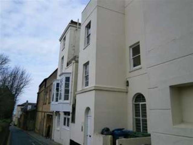  Image of 2 Bedroom Flat for sale at Ryde Isle of Wight Ryde, PO33 2LX
