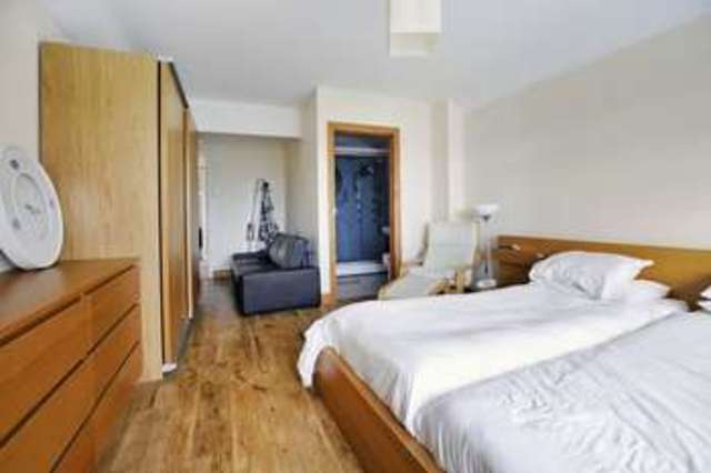  Image of 4 Bedroom Semi-Detached for sale at Clover Lane  Ferring, Worthing, BN12 5LZ
