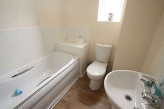  Image of 3 Bedroom Semi-Detached for sale at Cornfield Close  Ellistown, LE67 1GJ