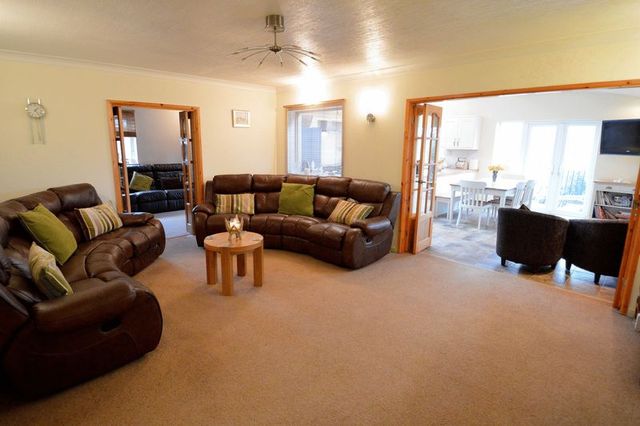  Image of 5 Bedroom Detached for sale at Crumpfields Lane Webheath Redditch, B97 5PN