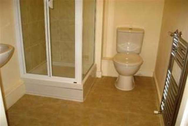  Image of Flat to rent at Sheffield, S3 7BG