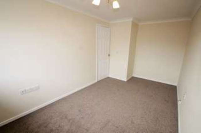 Image of 3 Bedroom Detached for sale at Daisy Close  Coalville, LE67 4AZ