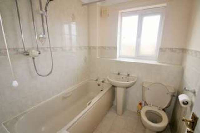 Image of 3 Bedroom Detached for sale at Daisy Close  Coalville, LE67 4AZ