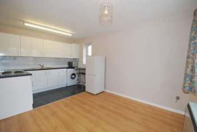 Image of 1 Bedroom Flat to rent at Dawes Close  Coventry, CV2 4LL