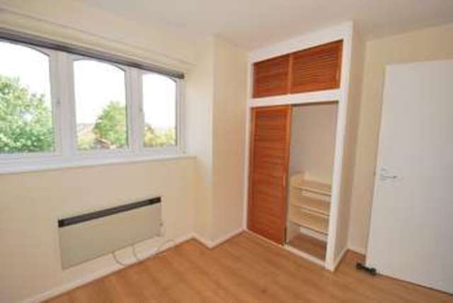  Image of 1 Bedroom Flat to rent at Dawes Close  Coventry, CV2 4LL