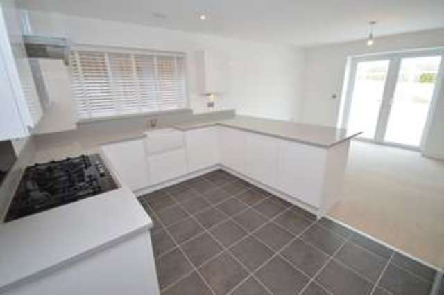  Image of 5 Bedroom Detached for sale at Horbury Wakefield West Yorkshire, WF4 6BD
