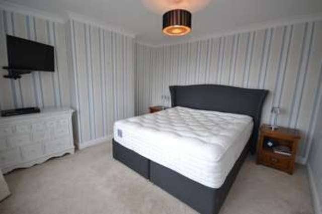  Image of 4 Bedroom Detached for sale at Durkar Wakefield West Yorkshire, WF4 3AF