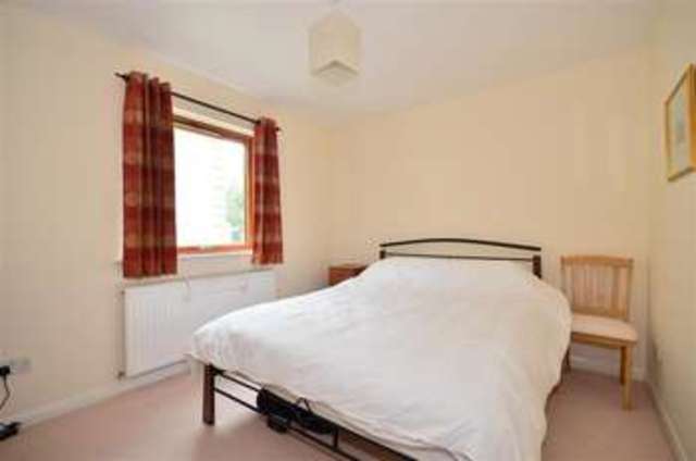  Image of 2 Bedroom Ground Flat for sale at Ryde Isle of Wight Ryde, PO33 1LS