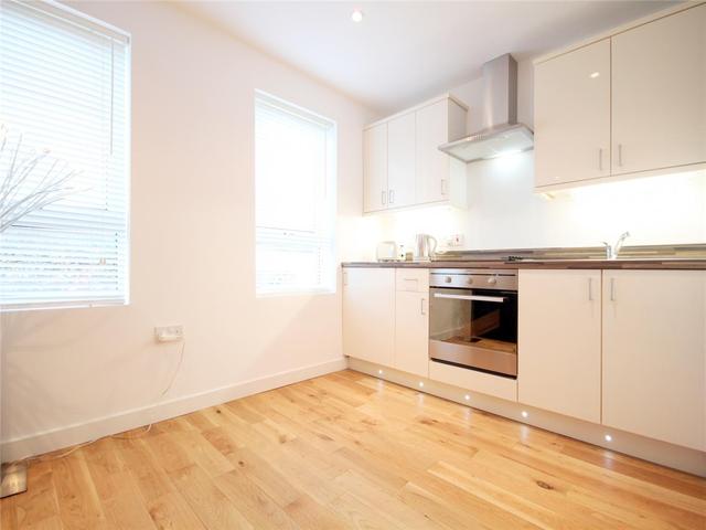 Image of 1 Bedroom Flat to rent at Corstorphine Edinburgh Edinburgh, EH12 8YW