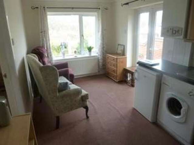  Image of 1 Bedroom Detached to rent at Ipswich, IP3 9DH