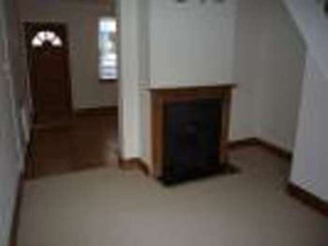  Image of 2 Bedroom Detached to rent at Sudbury, CO10 1JJ