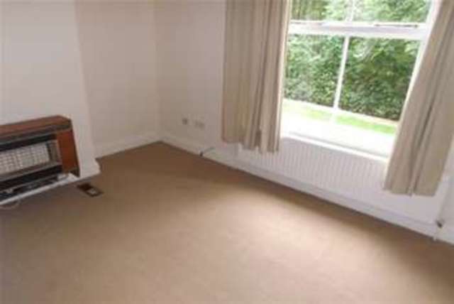  Image of 1 Bedroom Flat to rent at Wolverhampton, WV3 0ED