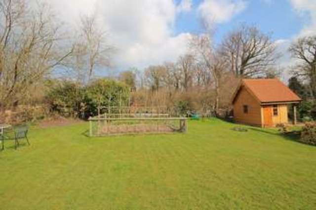  Image of 3 Bedroom Semi-Detached for sale at East Grinstead West Sussex, RH19 3QE