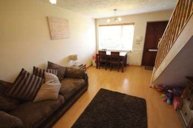  Image of 2 Bedroom Detached for sale at Hawkfields  Luton, LU2 7NW