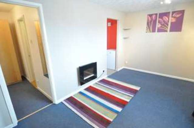  Image of 1 Bedroom Studio for sale at Henley Drive  Droitwich, WR9 7RX