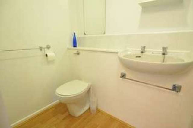  Image of 1 Bedroom Studio for sale at Henley Drive  Droitwich, WR9 7RX