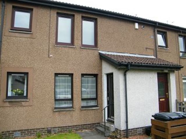  Image of 2 Bedroom Flat to rent at Duntocher West Dunbartonshire West Dunbartonshire, G81 6BB