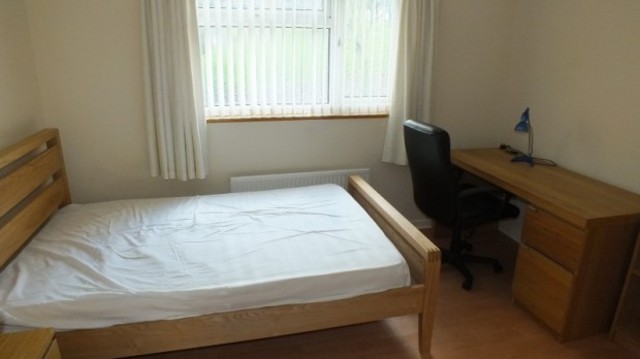  Image of 2 Bedroom Terraced to rent at Holborn Walk  Leeds, LS6 2RA