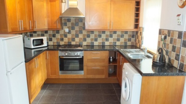  Image of 2 Bedroom Terraced to rent at Holborn Walk  Leeds, LS6 2RA