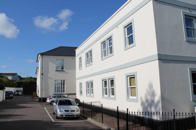  Image of 2 Bedroom Apartment to rent at Isleworth Road  Exeter, EX4 1RG