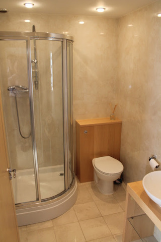  Image of 2 Bedroom Apartment to rent at Isleworth Road  Exeter, EX4 1RG