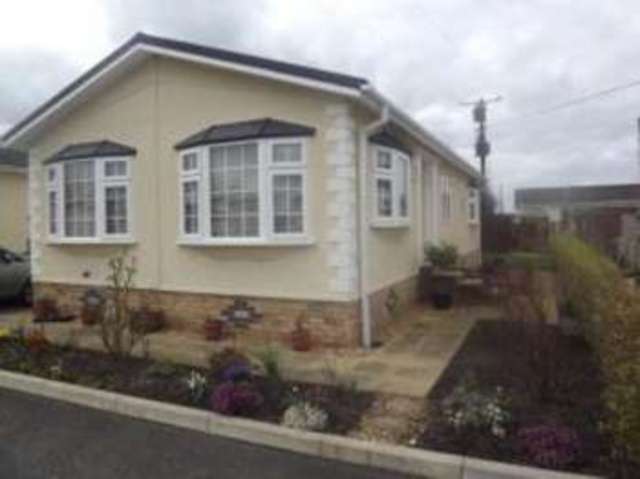  Image of 2 Bedroom Maisonette for sale at Cledford Lane Middlewich Middlewich, CW10 0JS