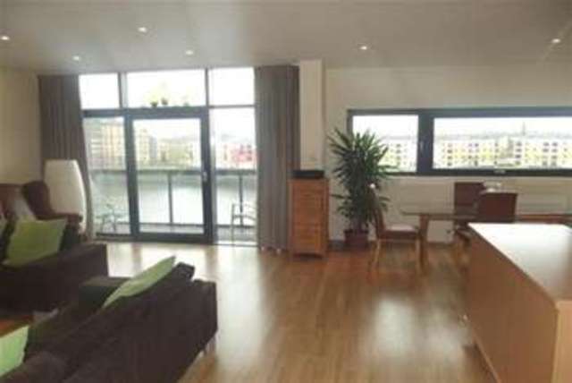  Image of 2 Bedroom Flat to rent at Glasgow, G3 8HF