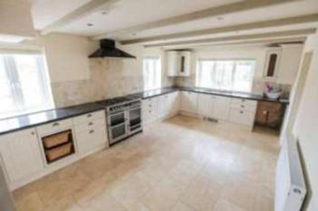  Image of 4 Bedroom Detached for sale at Liskeard Cornwall Common Moor, PL14 6ER