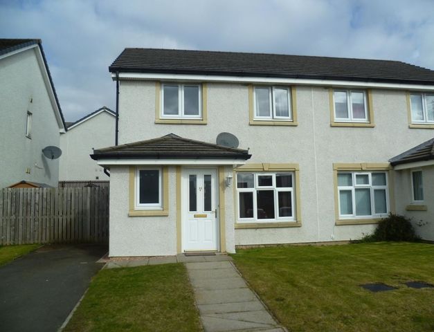  Image of 3 Bedroom Terraced to rent at Kinglassie Fife Fife, KY5 0YU