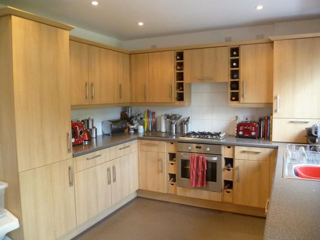  Image of 3 Bedroom Terraced to rent at Kinglassie Fife Fife, KY5 0YU