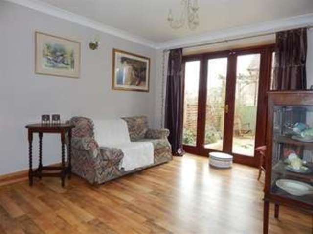  Image of 4 Bedroom Detached for sale at Yeovil, BA22 7AY