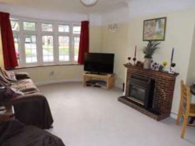  Image of 2 Bedroom Flat for sale at Lyndhurst Hampshire Lyndhurst, SO43 7AG