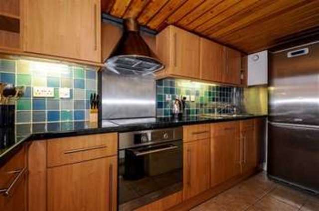  Image of 1 Bedroom Flat for sale at Bow Quarter, E3 2UL